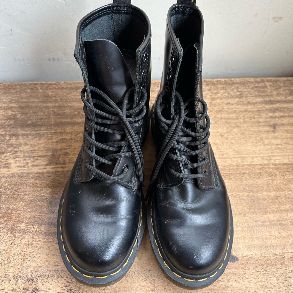 Doc Martens size 7, 90s kid
